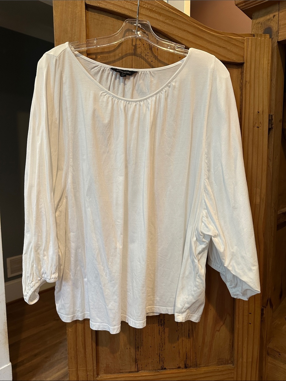 Banana Republic White Long Sleeve Scoop Neck Top